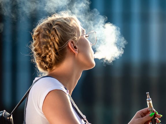Czy E-papierosy zwiększają ryzyko nagłej śmierci?