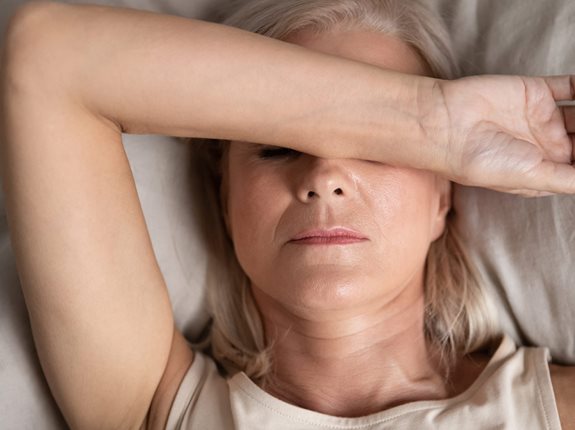 Beta-alanina a nieprzyjemne objawy menopauzy
